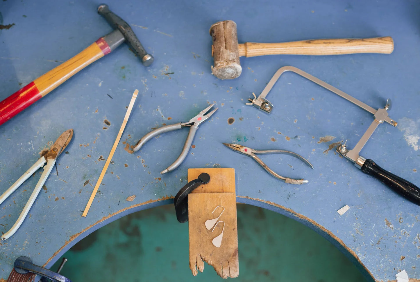 Make a Pair of Silver Hoops Class